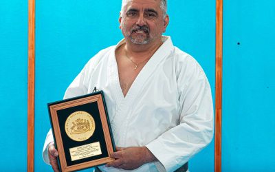EL MES MARZO EL SENSEI WALTER RECIBE UN RECONOCIMIENTO